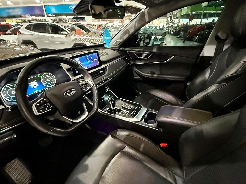 CHERY TIGGO 8