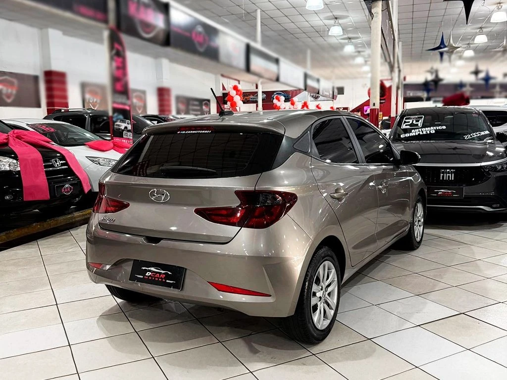 HYUNDAI HB20