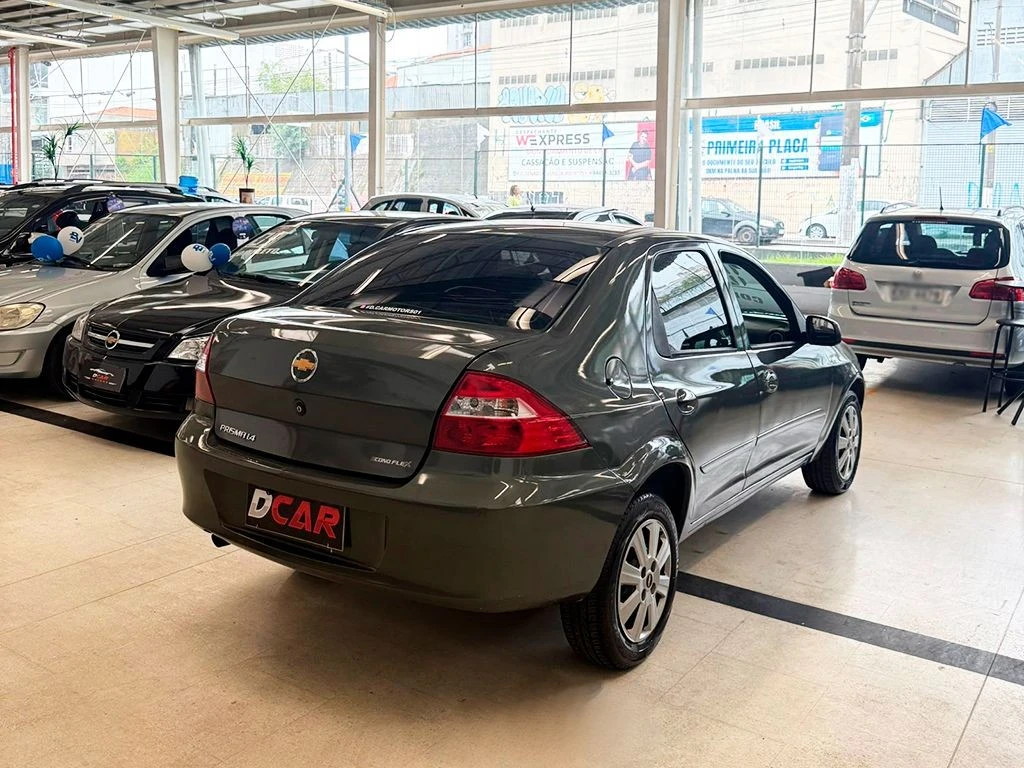 CHEVROLET PRISMA