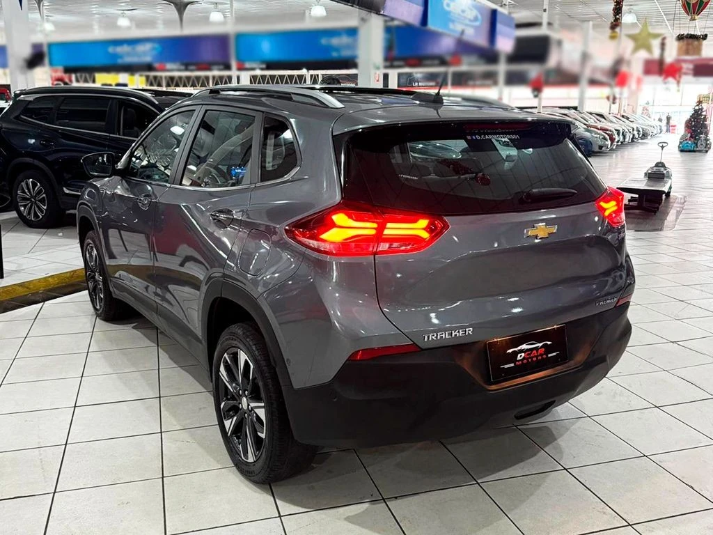 CHEVROLET TRACKER
