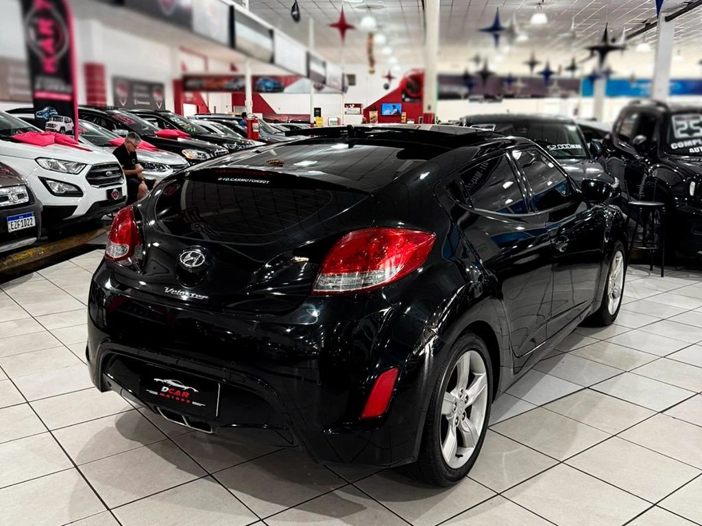 HYUNDAI VELOSTER
