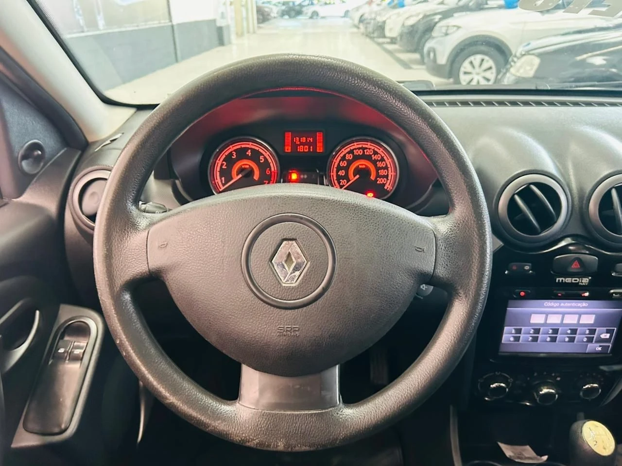 RENAULT SANDERO
