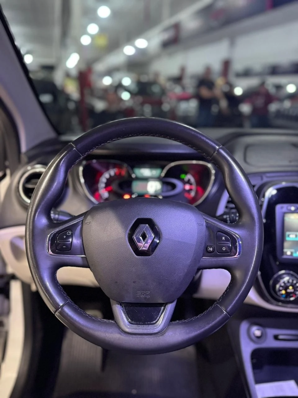 RENAULT CAPTUR