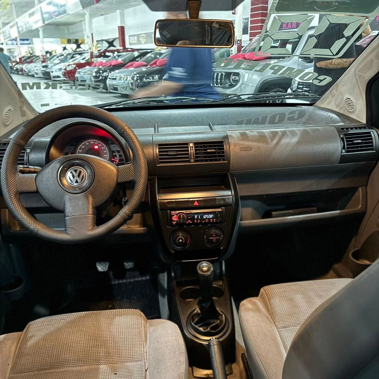 VOLKSWAGEN FOX