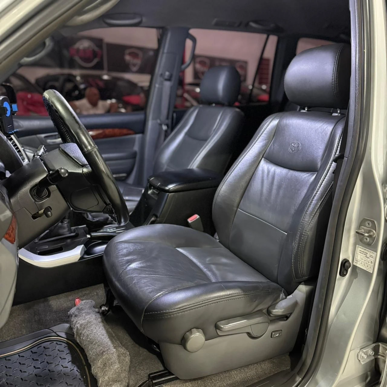 TOYOTA LAND CRUISER PRADO