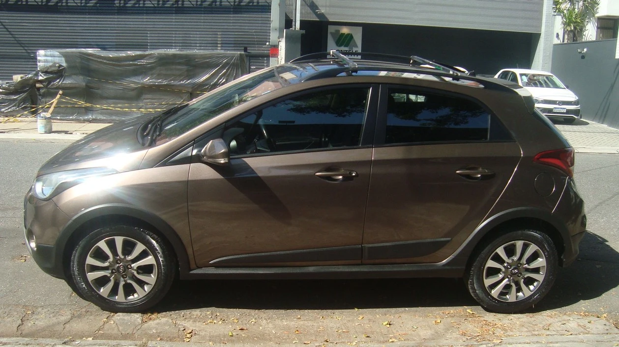 HYUNDAI HB20X