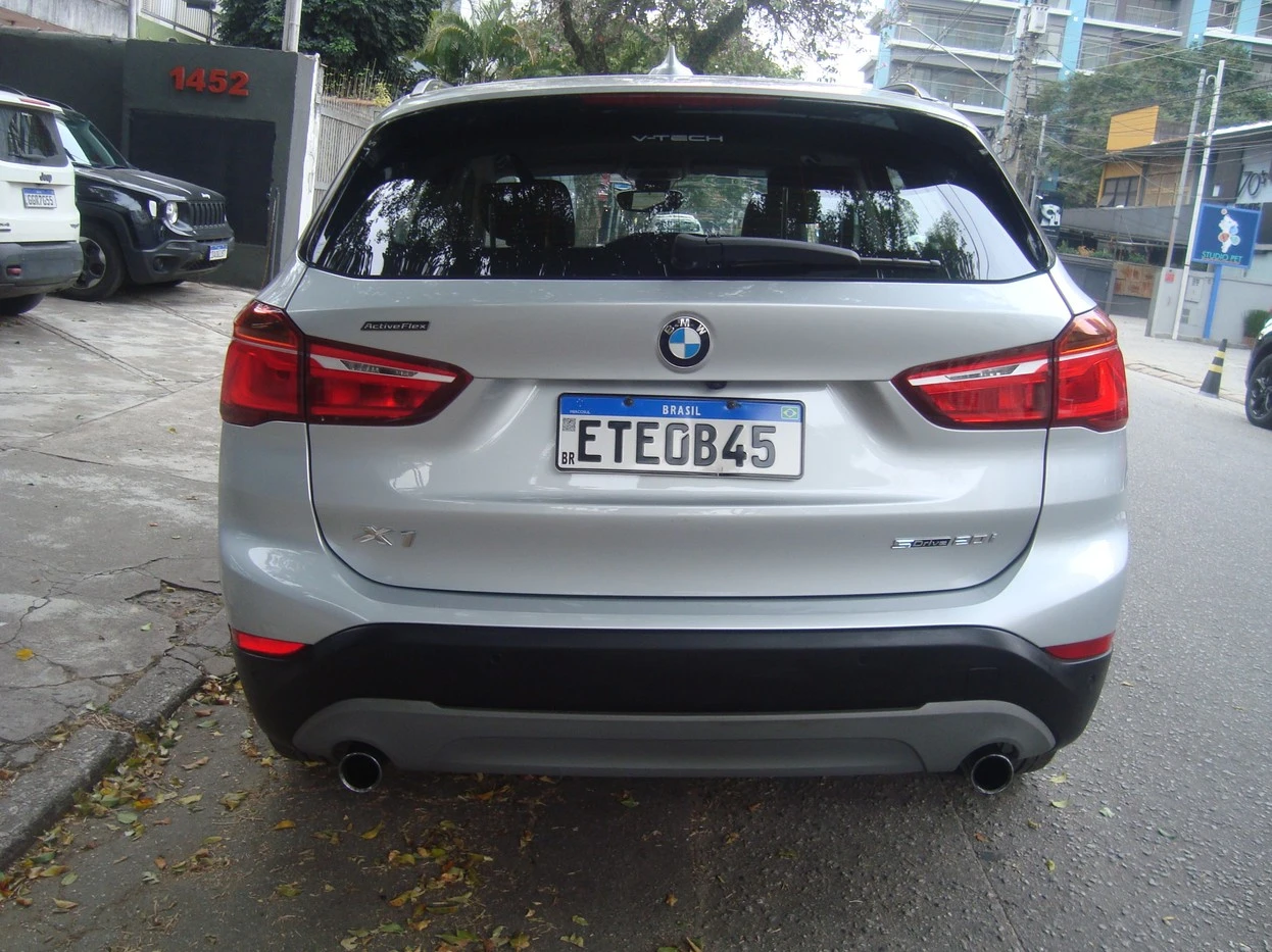 BMW X1