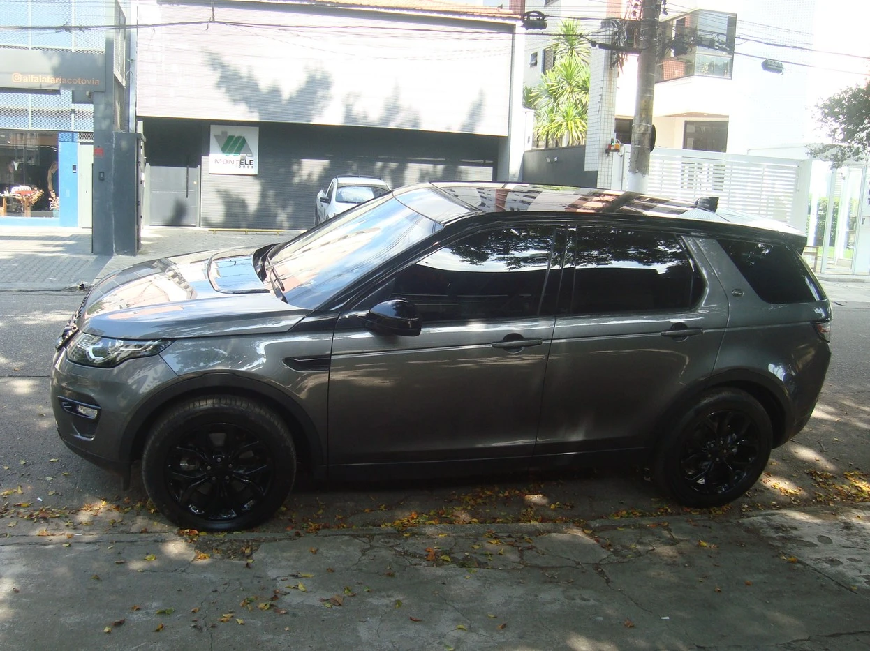 LAND ROVER DISCOVERY SPORT