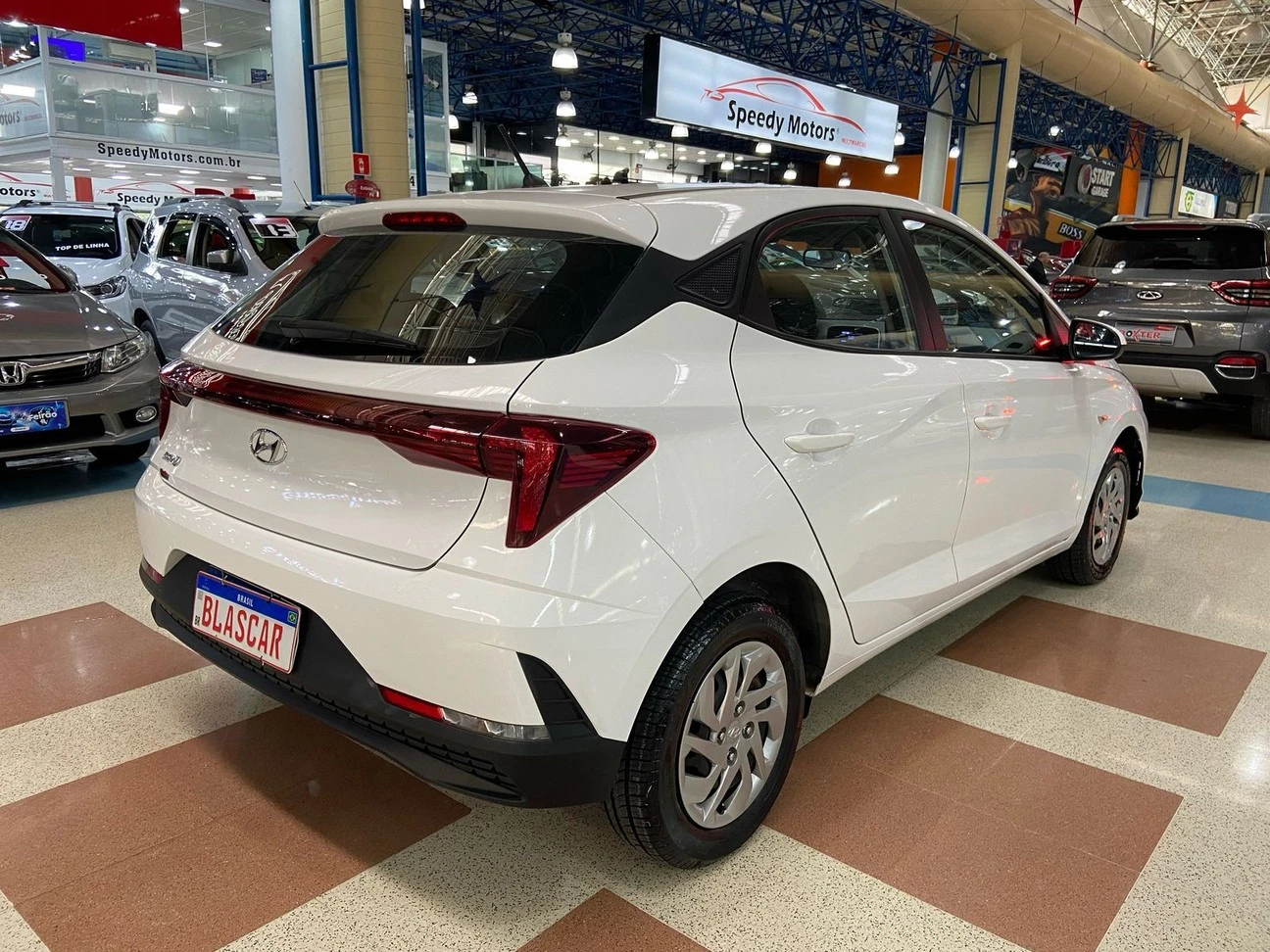 HYUNDAI HB20