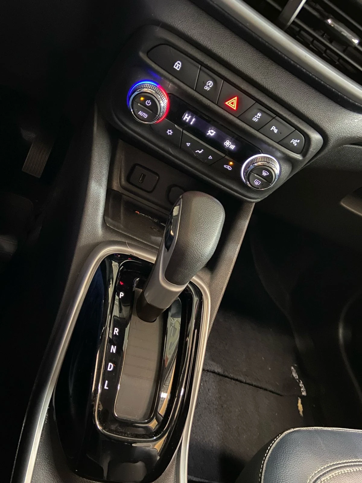 CHEVROLET TRACKER