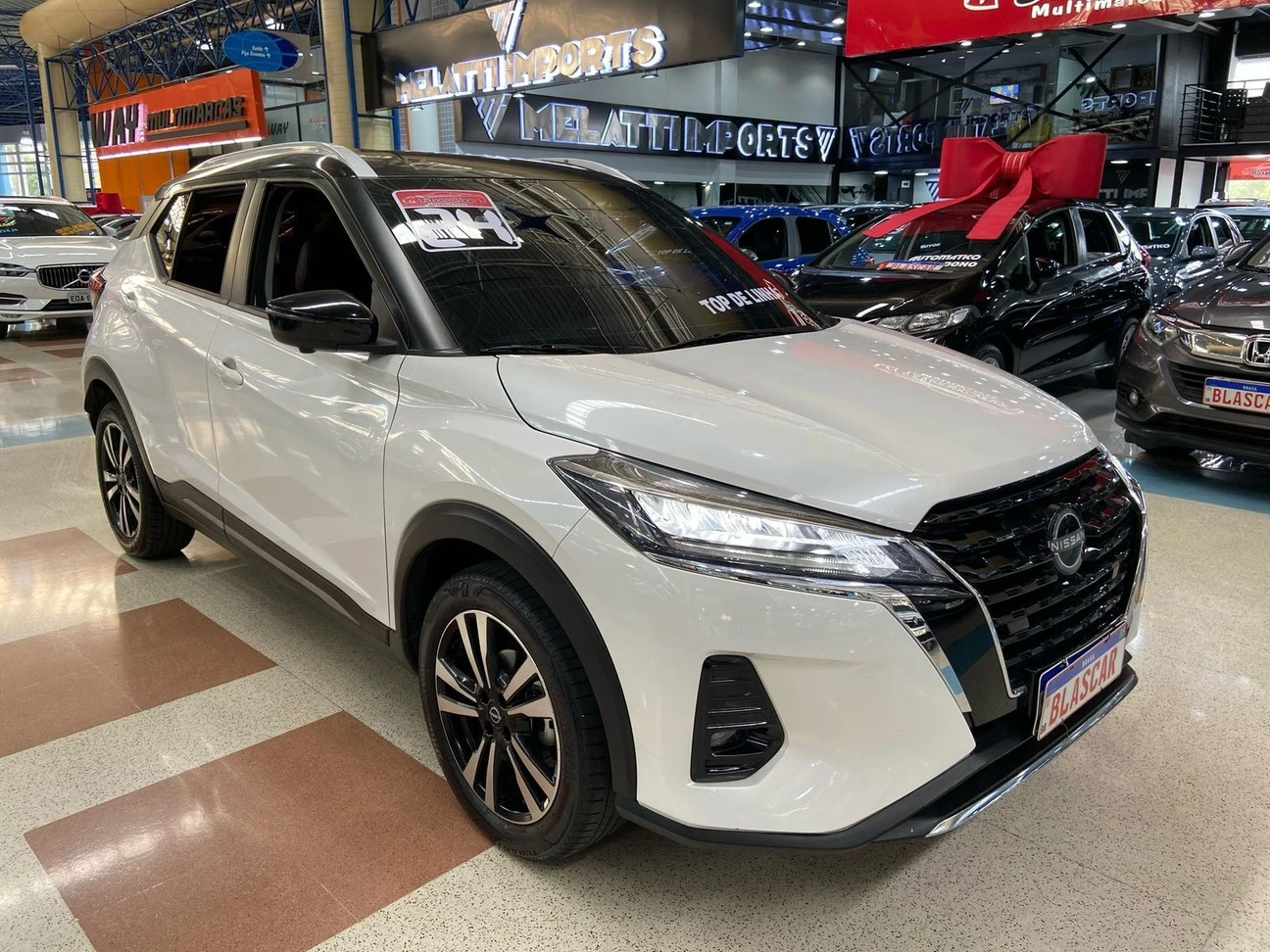 NISSAN KICKS