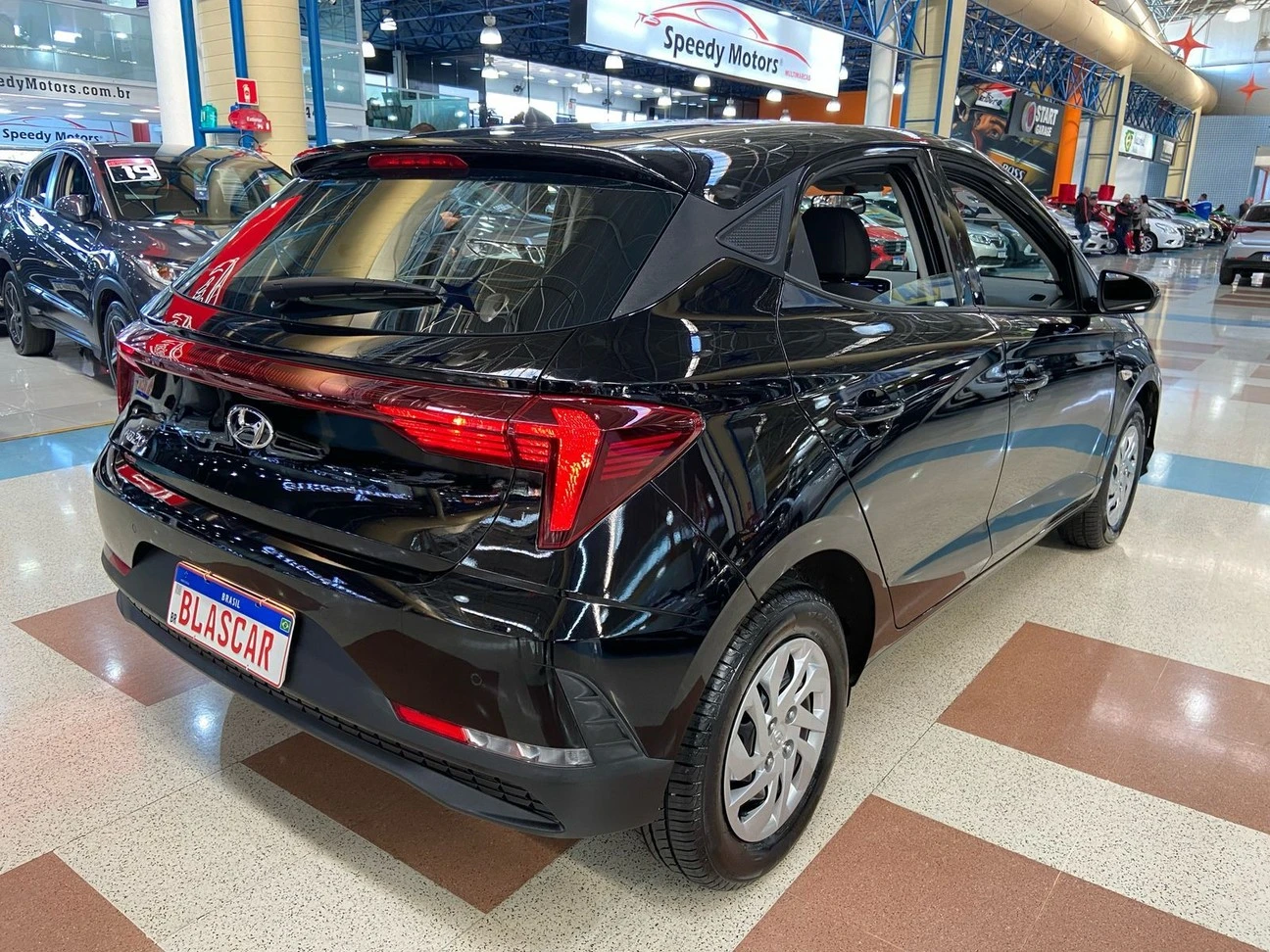 HYUNDAI HB20