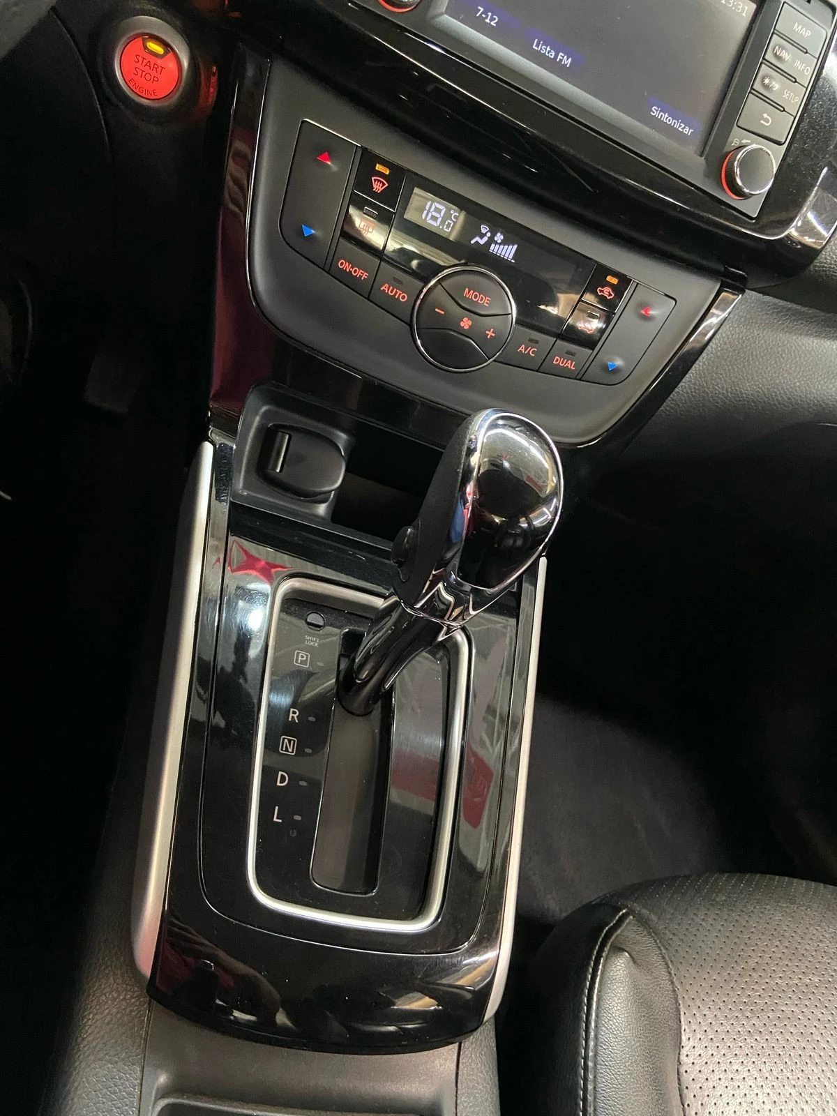 NISSAN SENTRA