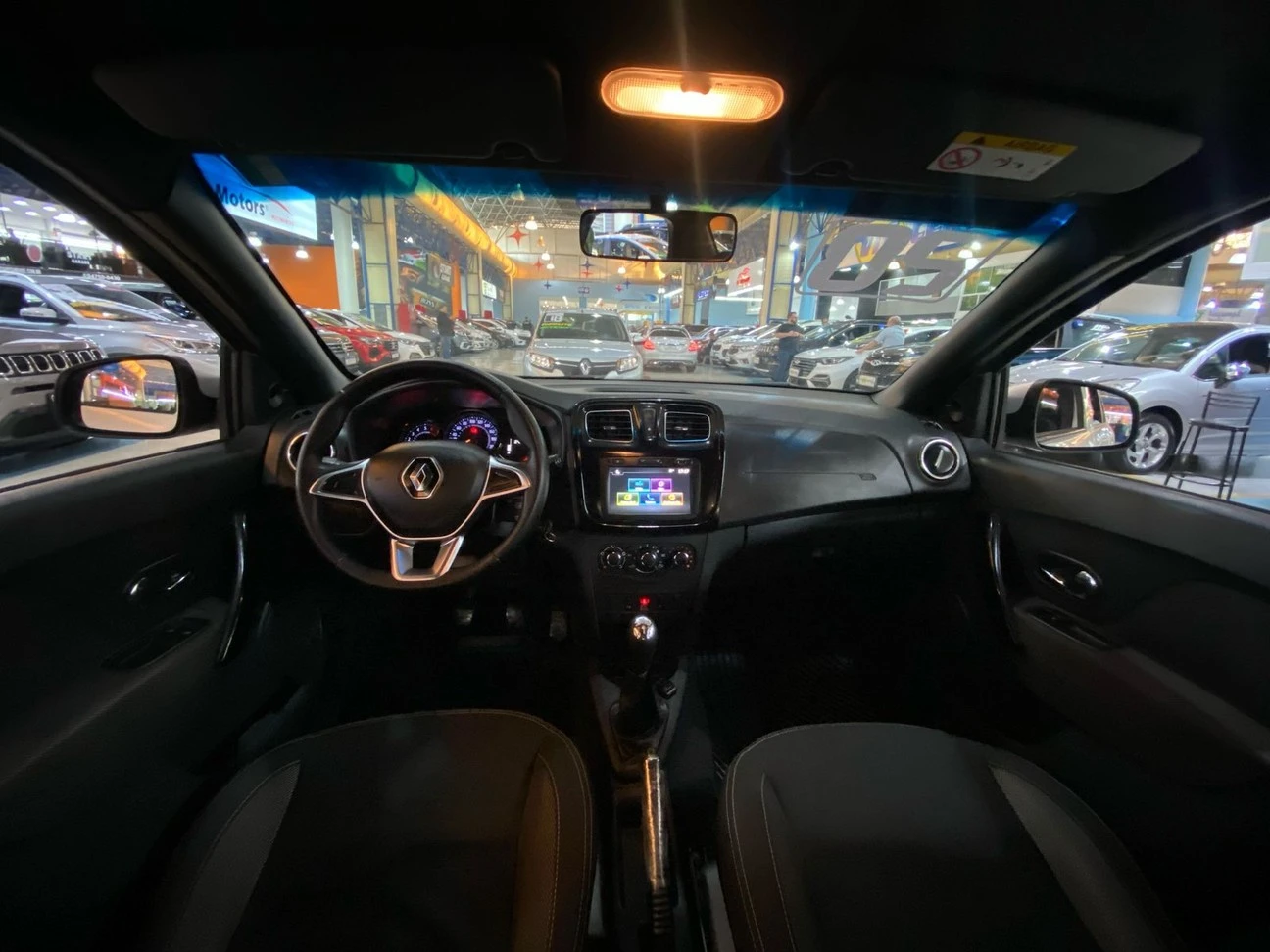 RENAULT LOGAN