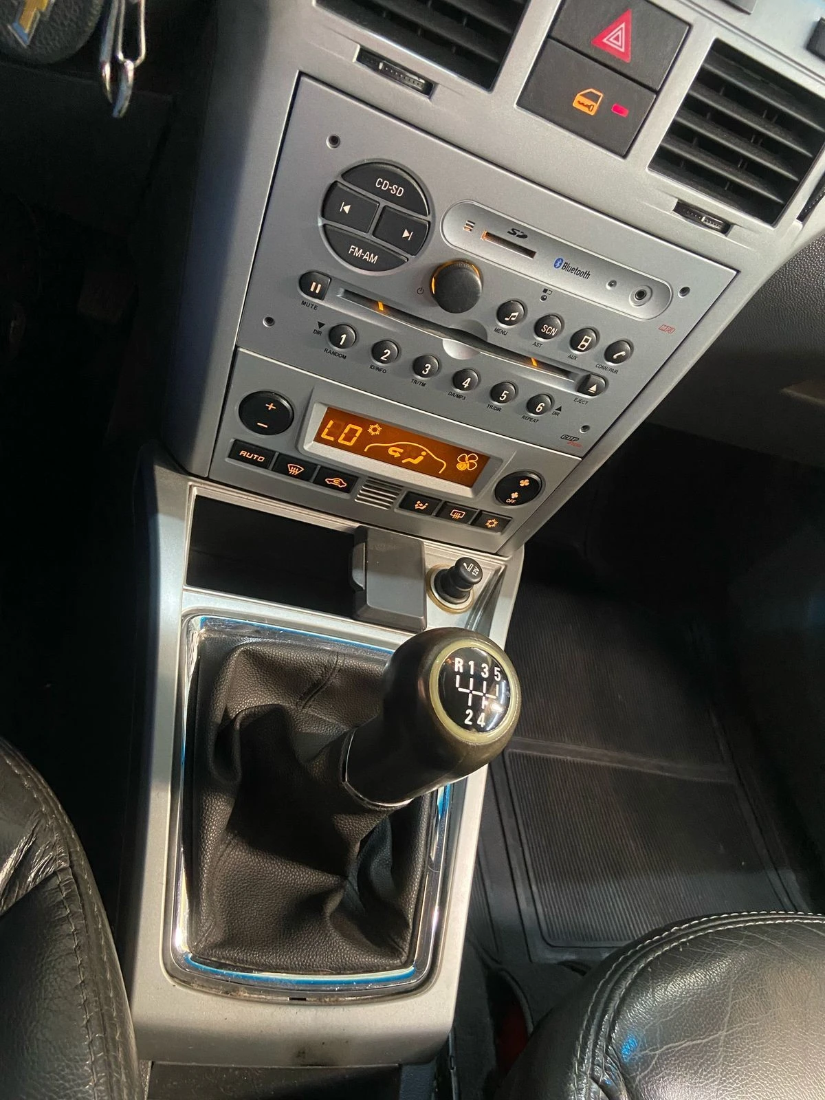 CHEVROLET VECTRA