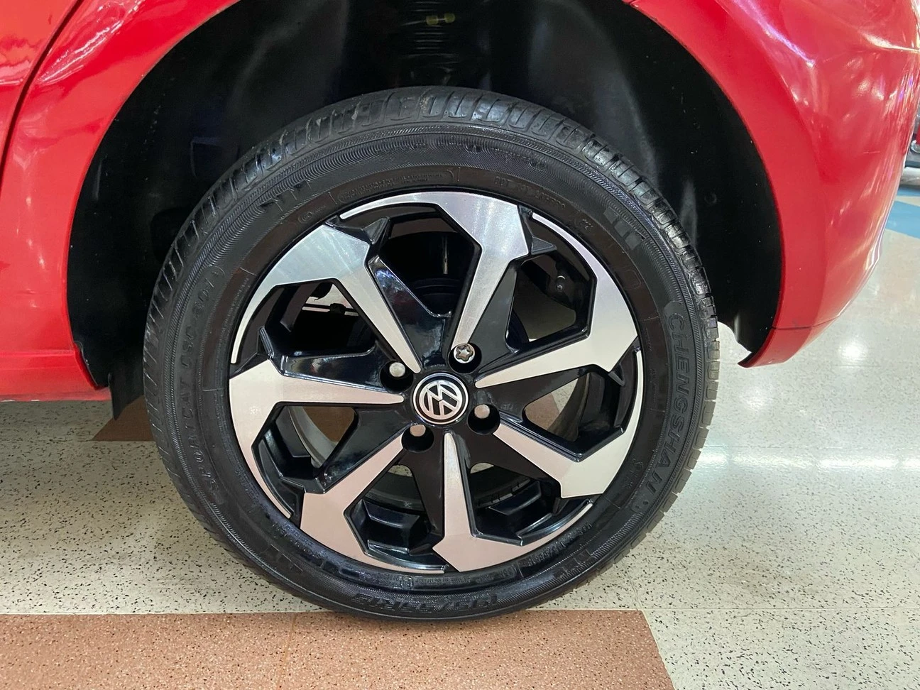 VOLKSWAGEN GOL