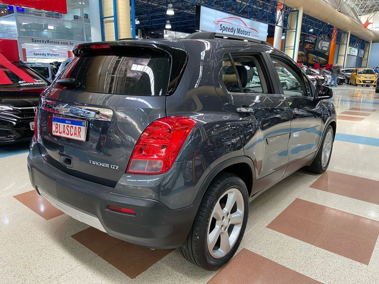 CHEVROLET TRACKER