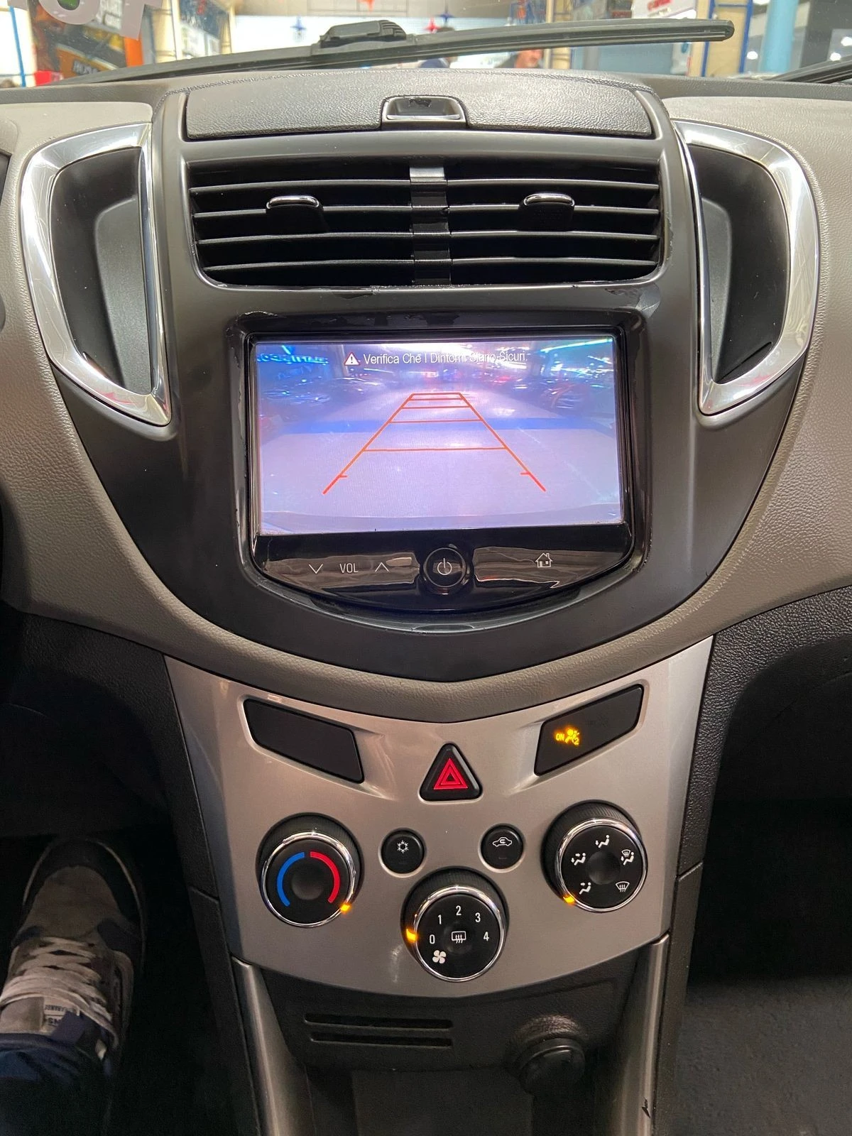 CHEVROLET TRACKER