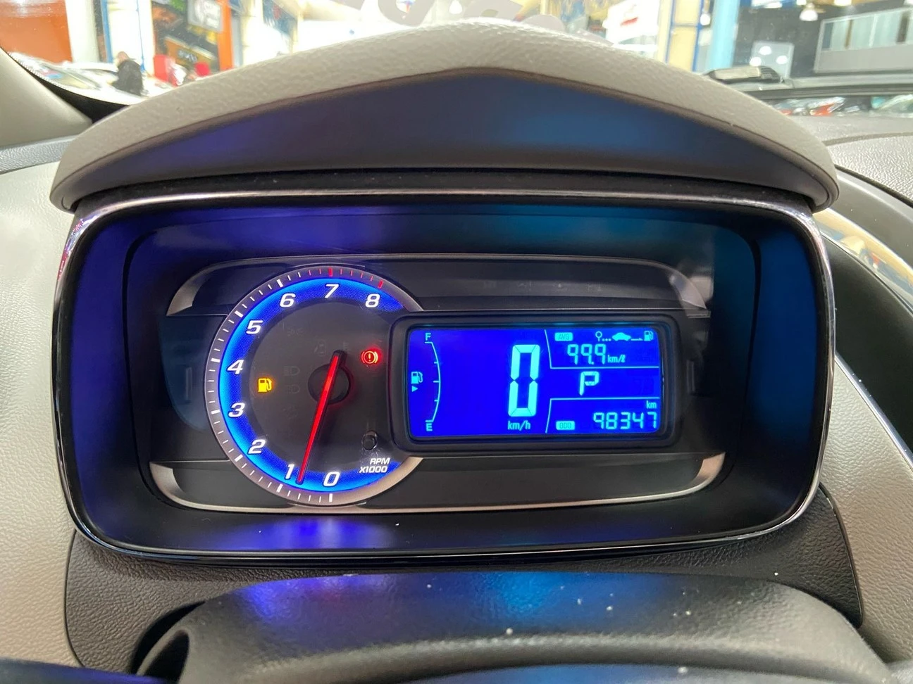 CHEVROLET TRACKER
