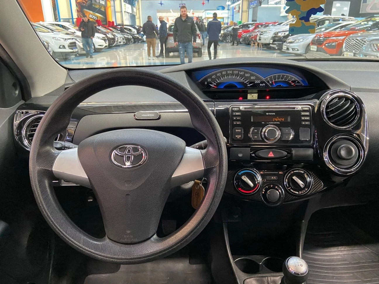 TOYOTA ETIOS