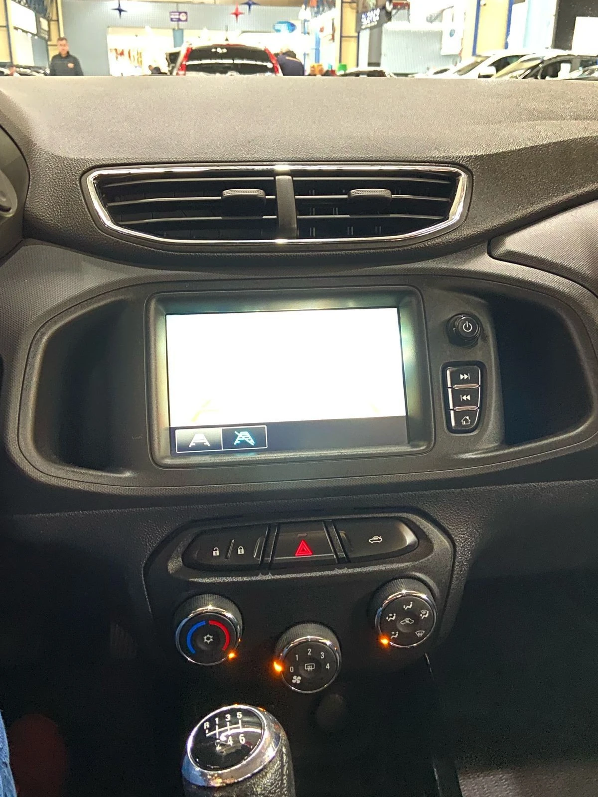 CHEVROLET ONIX