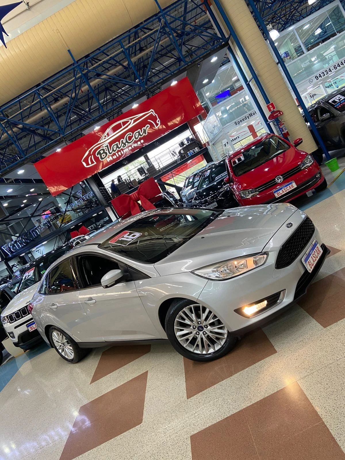 FORD FOCUS