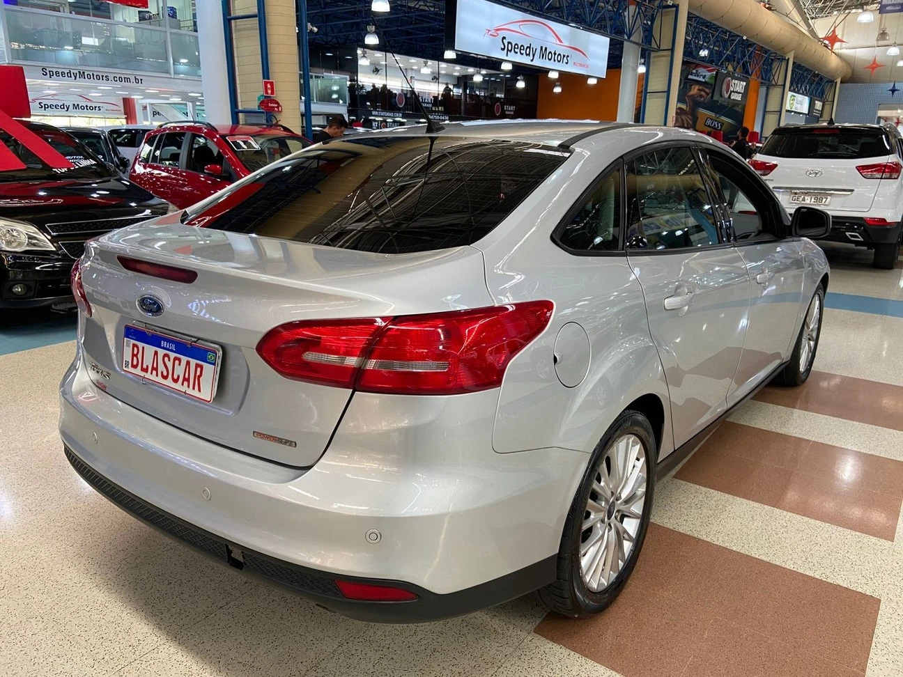 FORD FOCUS
