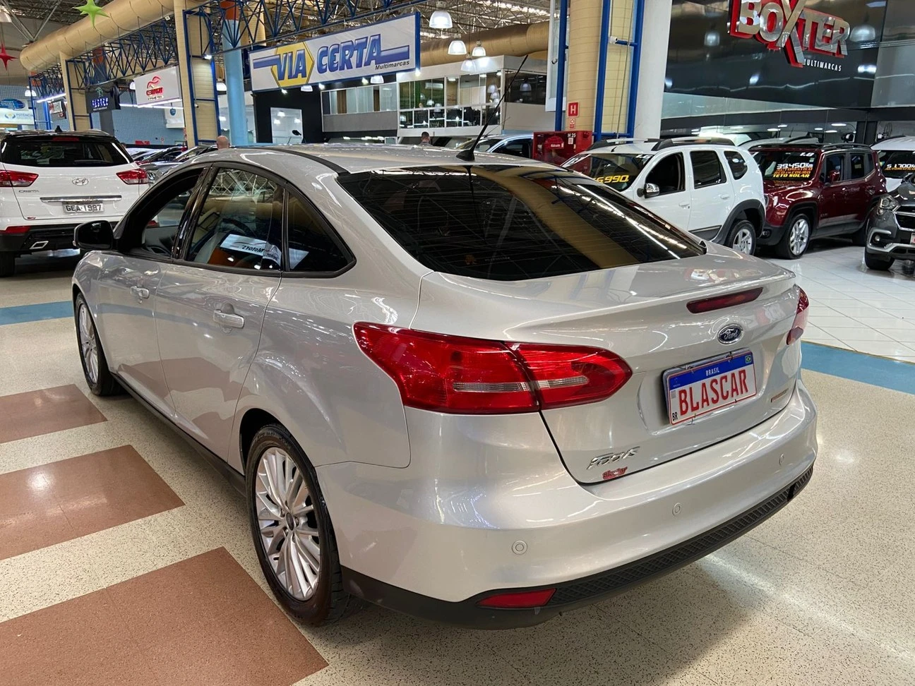 FORD FOCUS