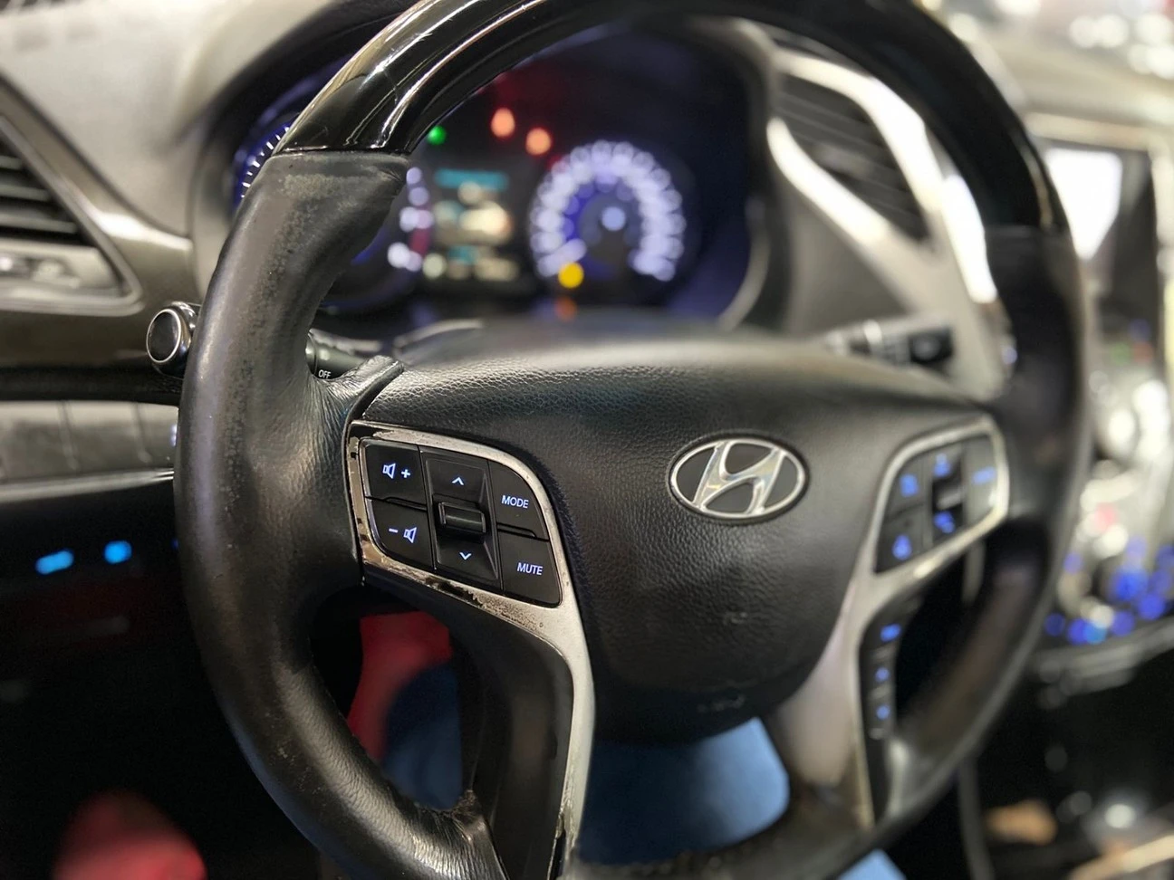 HYUNDAI AZERA