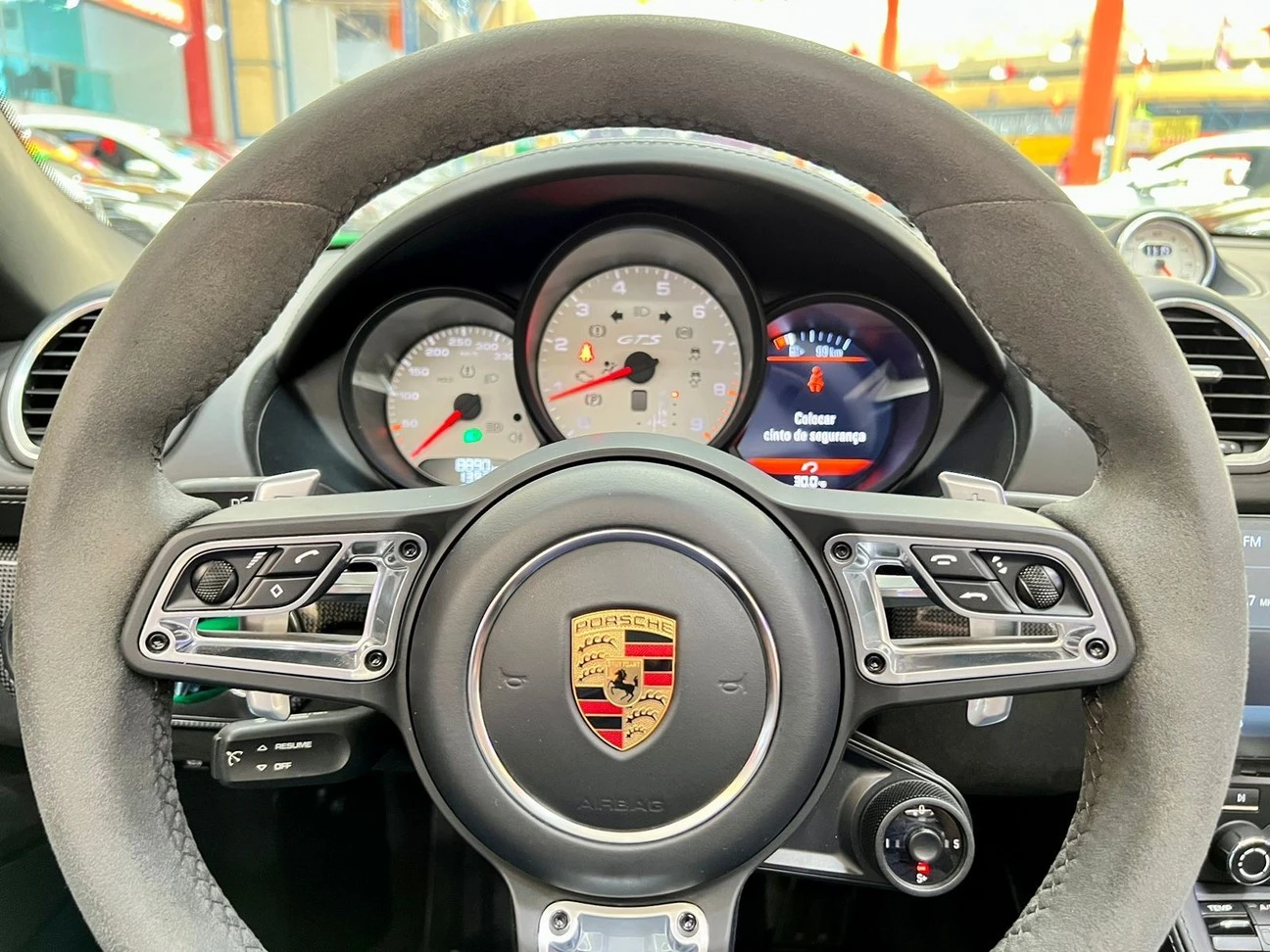 PORSCHE 718