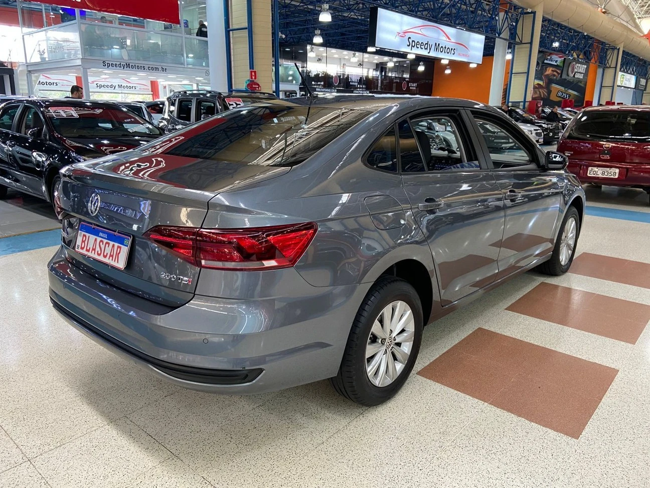 VOLKSWAGEN VIRTUS