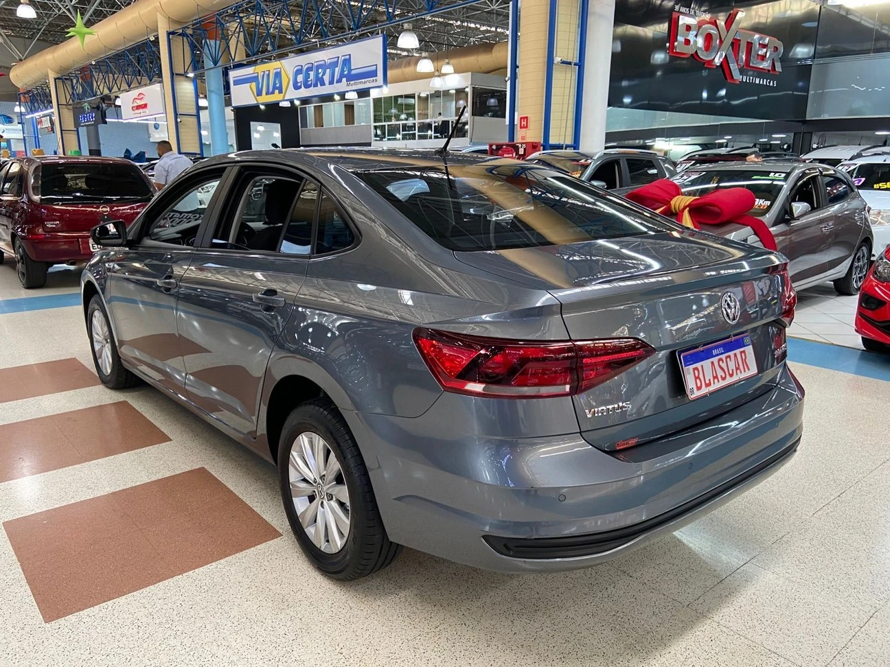 VOLKSWAGEN VIRTUS