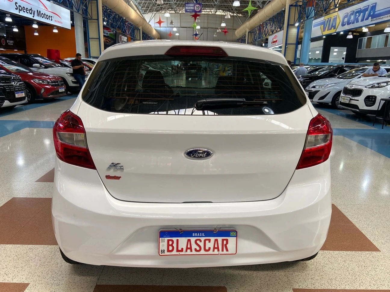 FORD KA