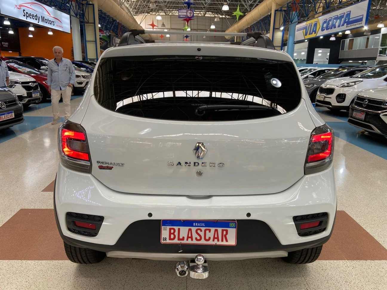 RENAULT SANDERO
