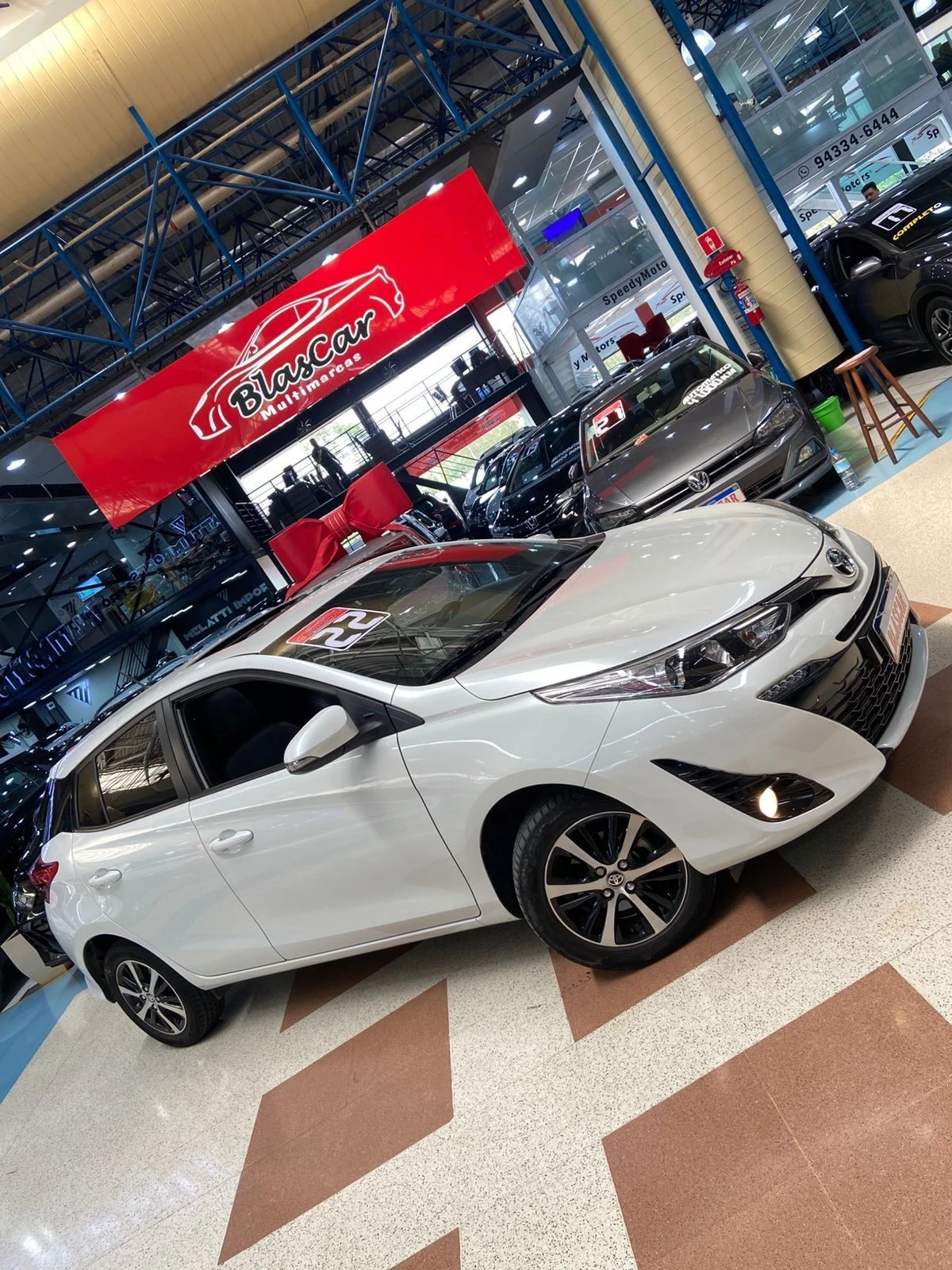 TOYOTA YARIS