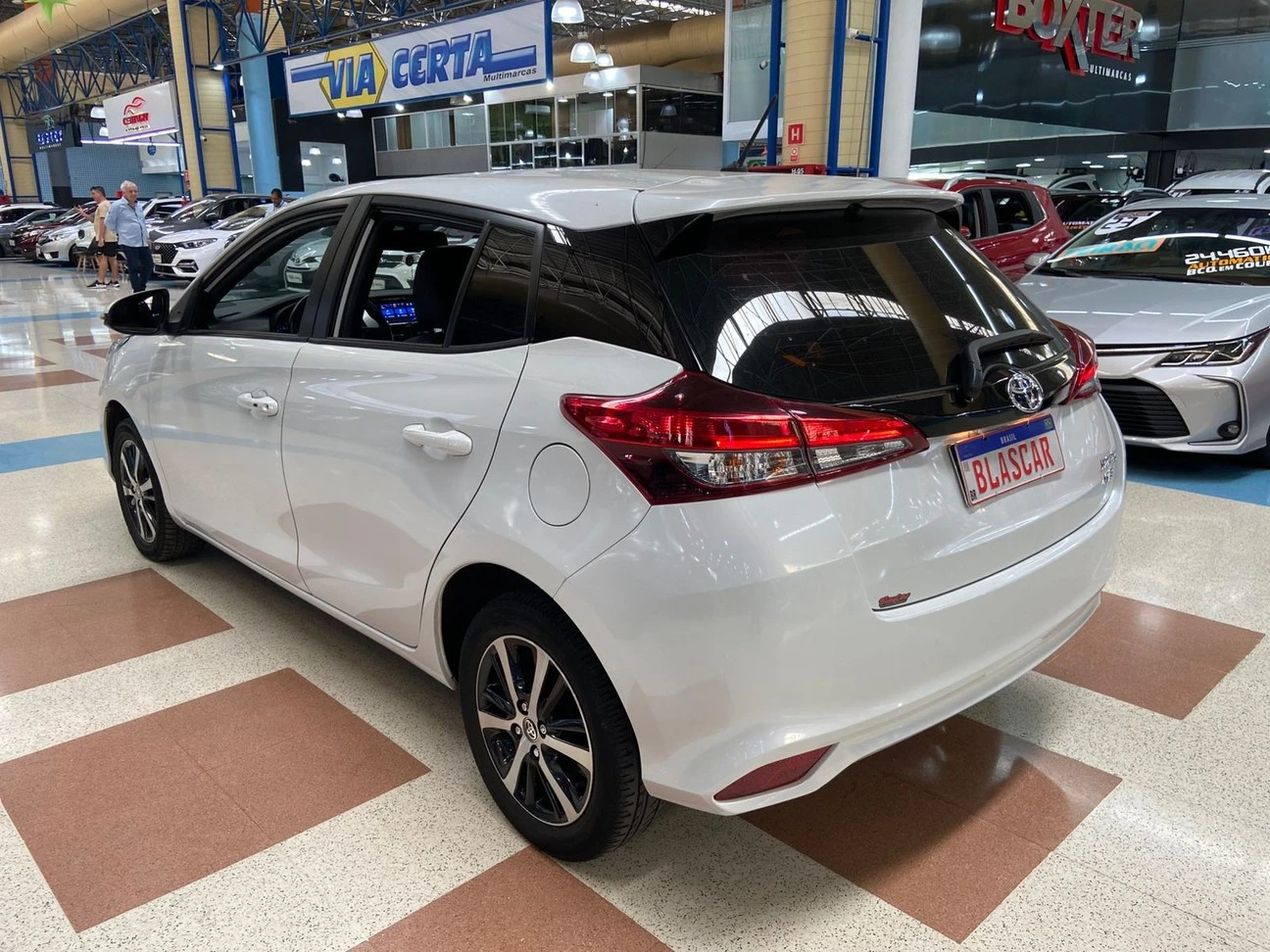 TOYOTA YARIS