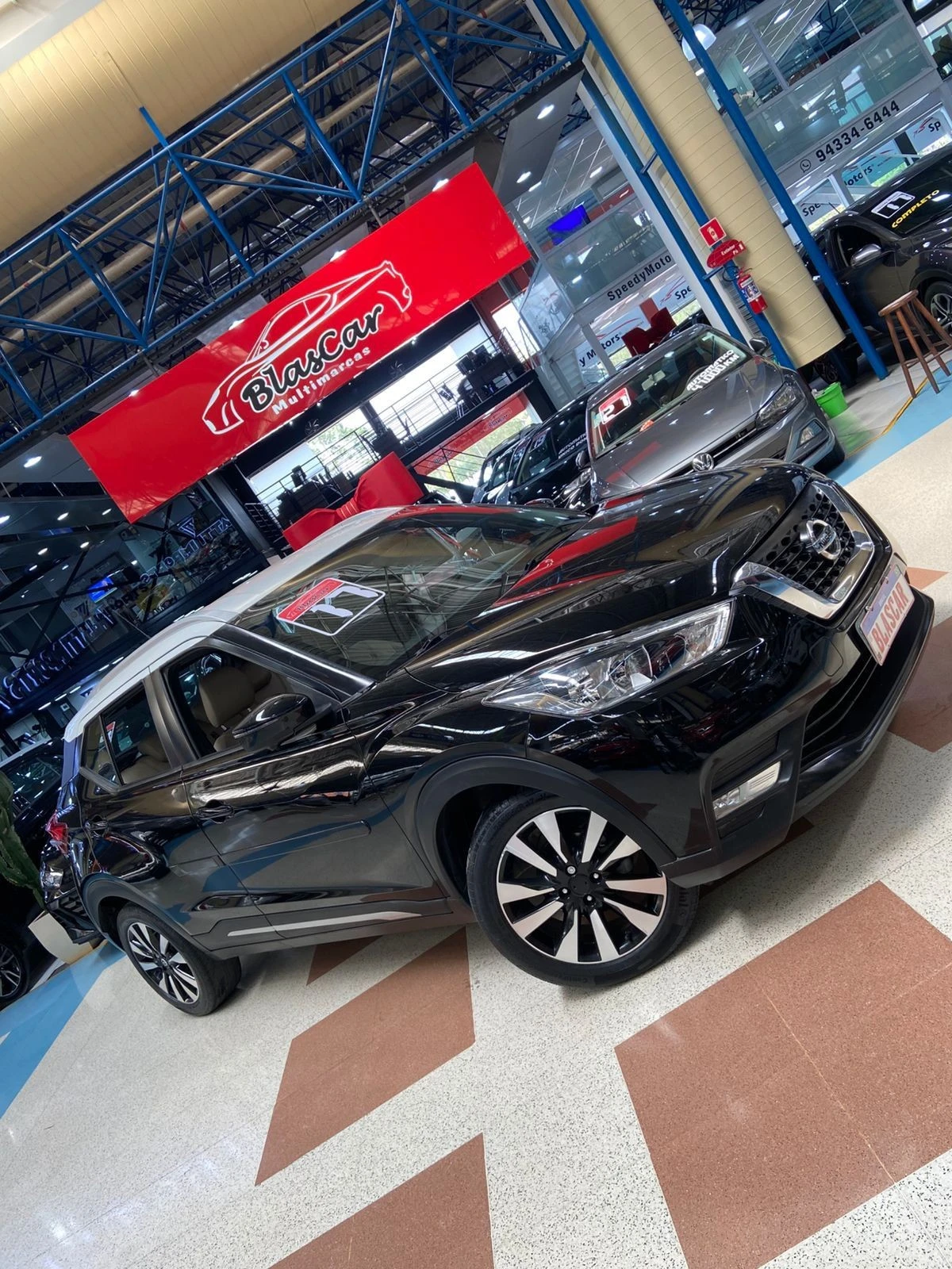 NISSAN KICKS