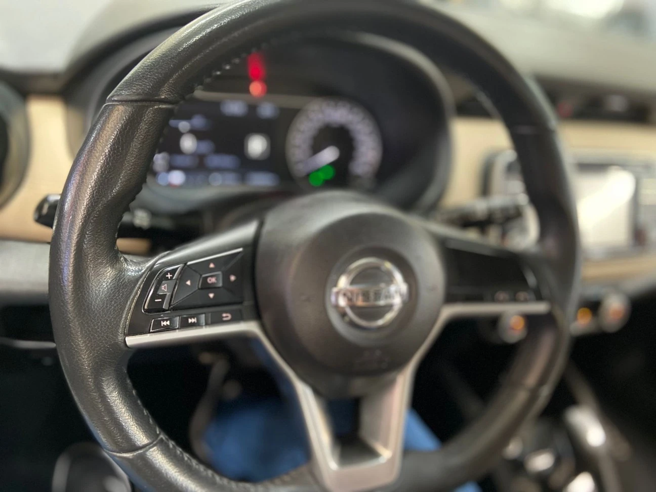 NISSAN KICKS