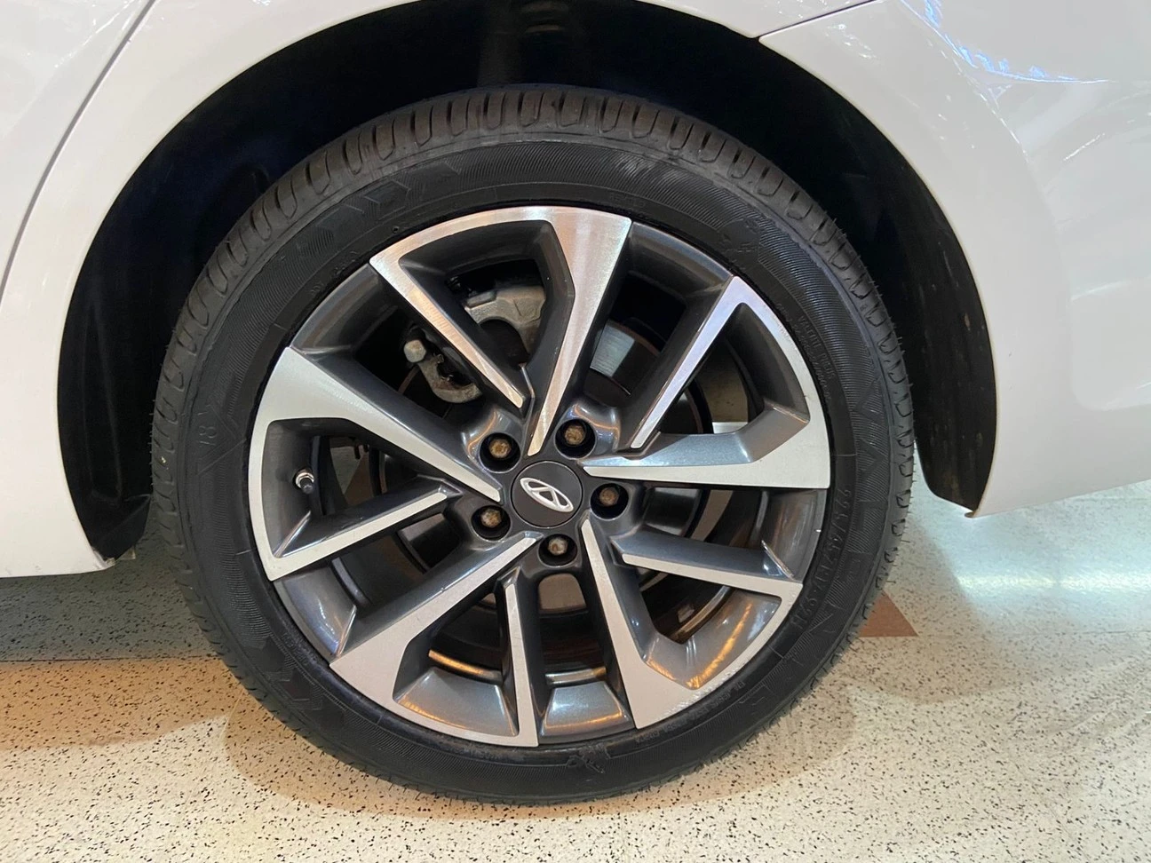CHERY ARRIZO 5