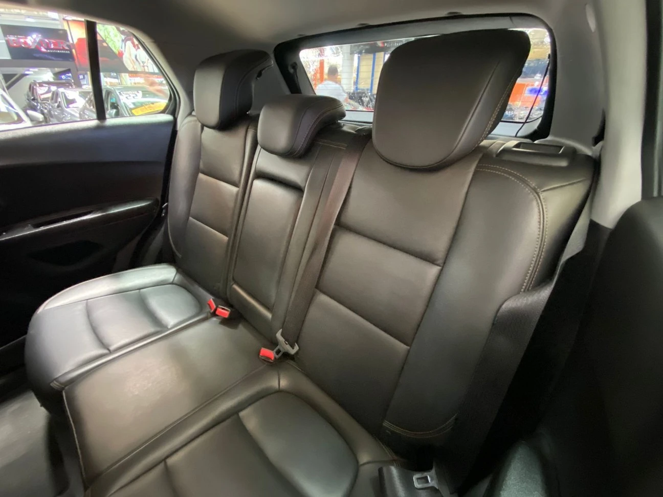 CHEVROLET TRACKER