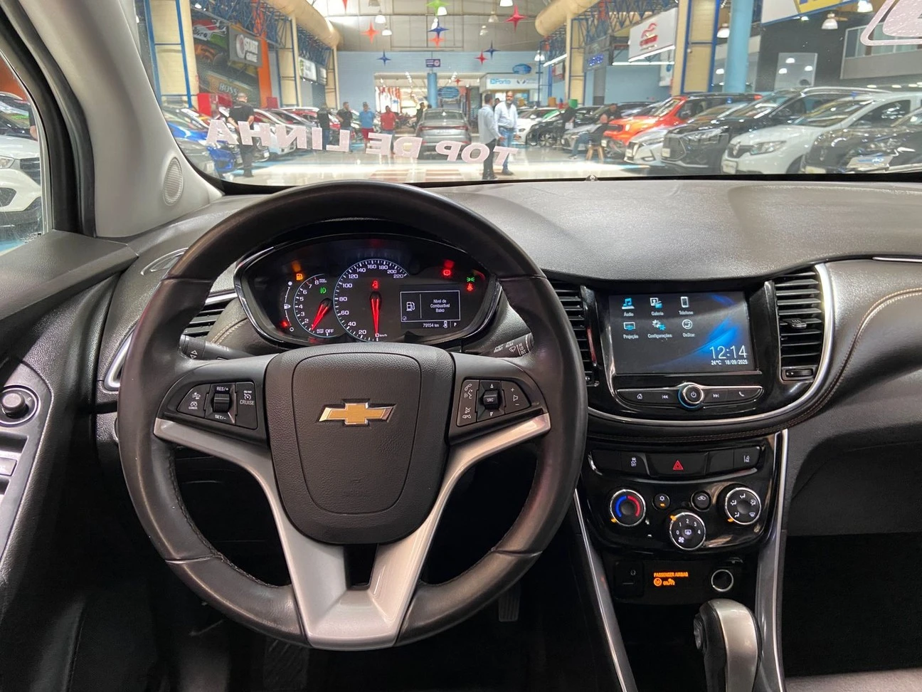 CHEVROLET TRACKER