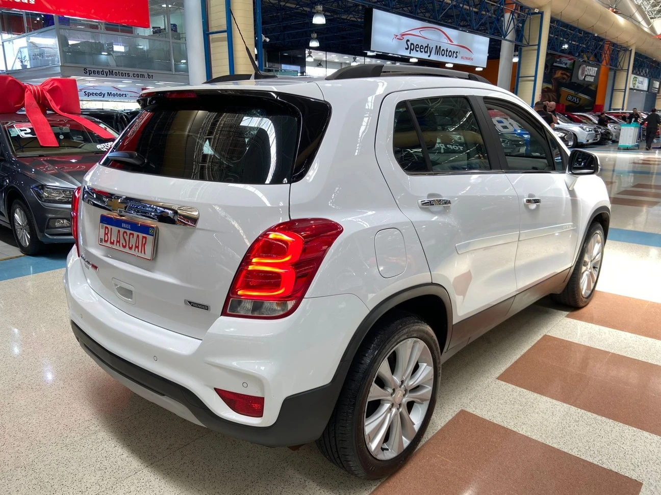 CHEVROLET TRACKER