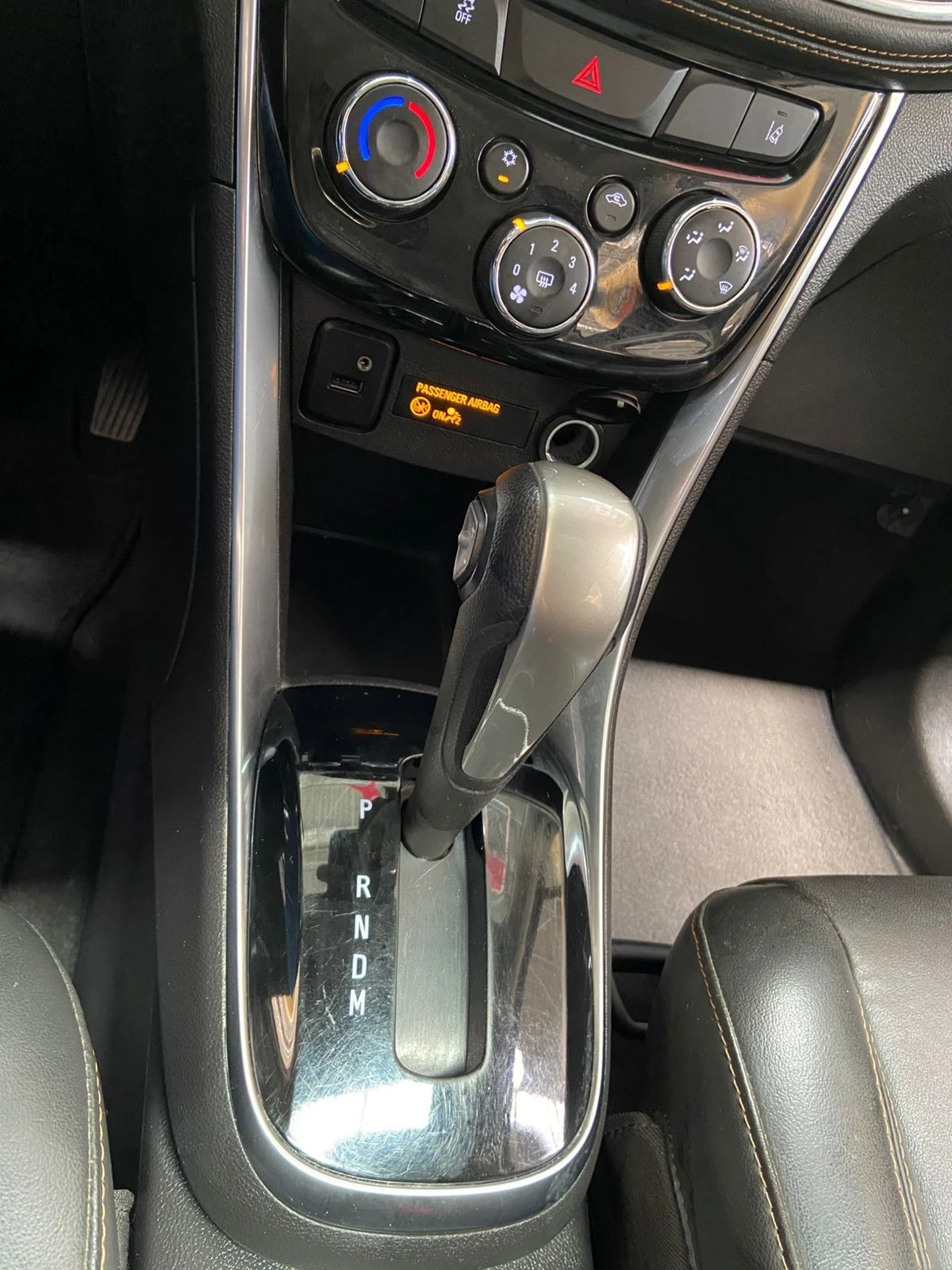 CHEVROLET TRACKER