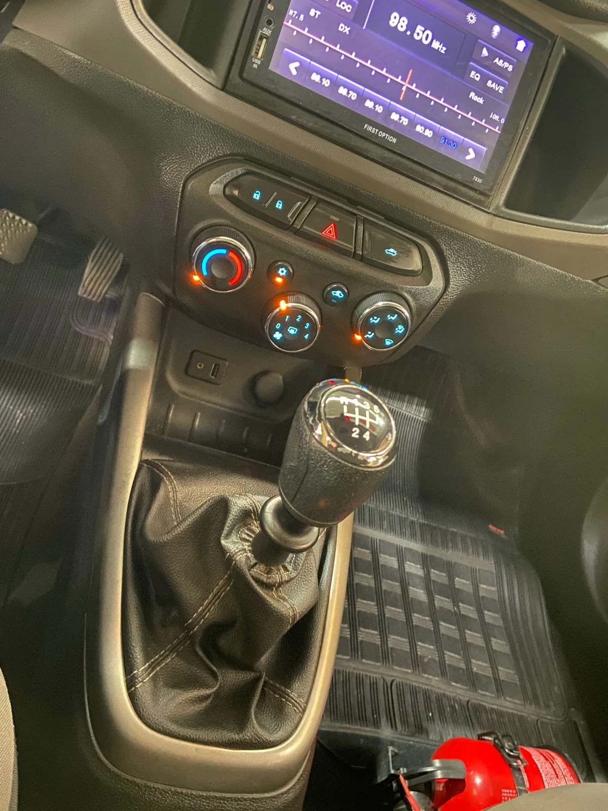 CHEVROLET PRISMA