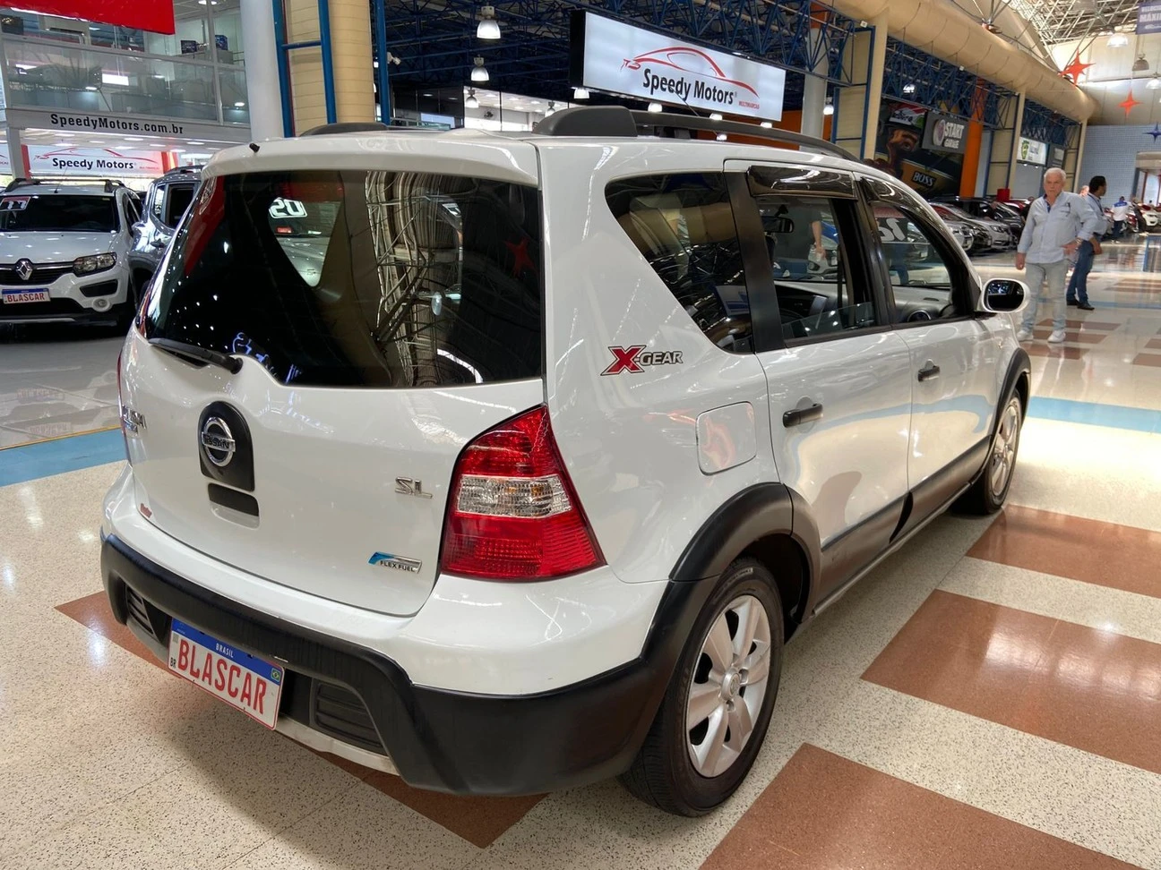 NISSAN LIVINA