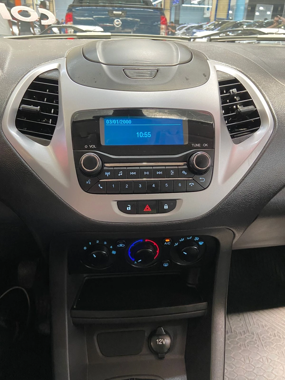 FORD KA