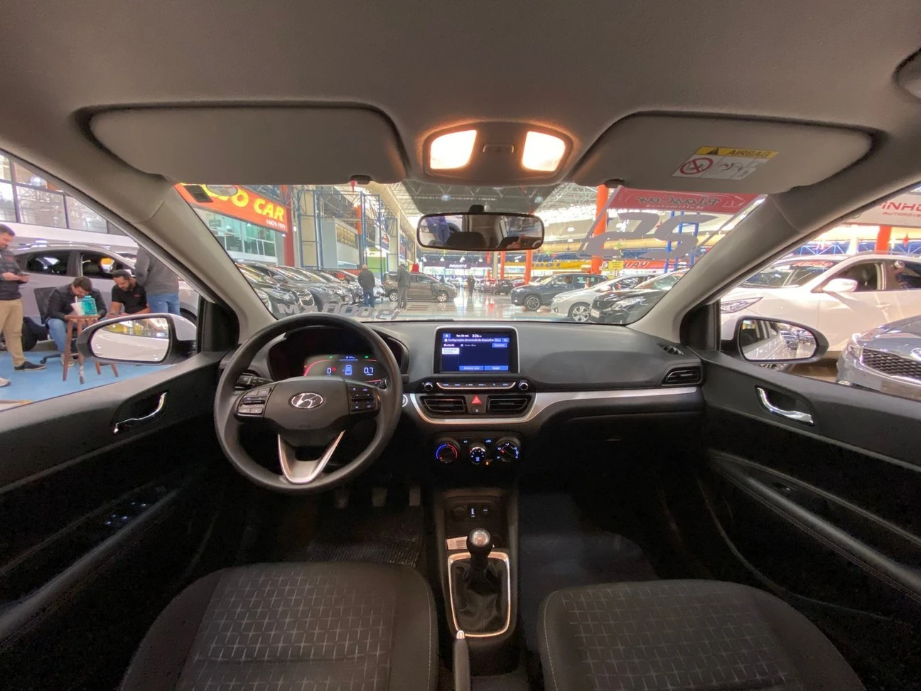HYUNDAI HB20
