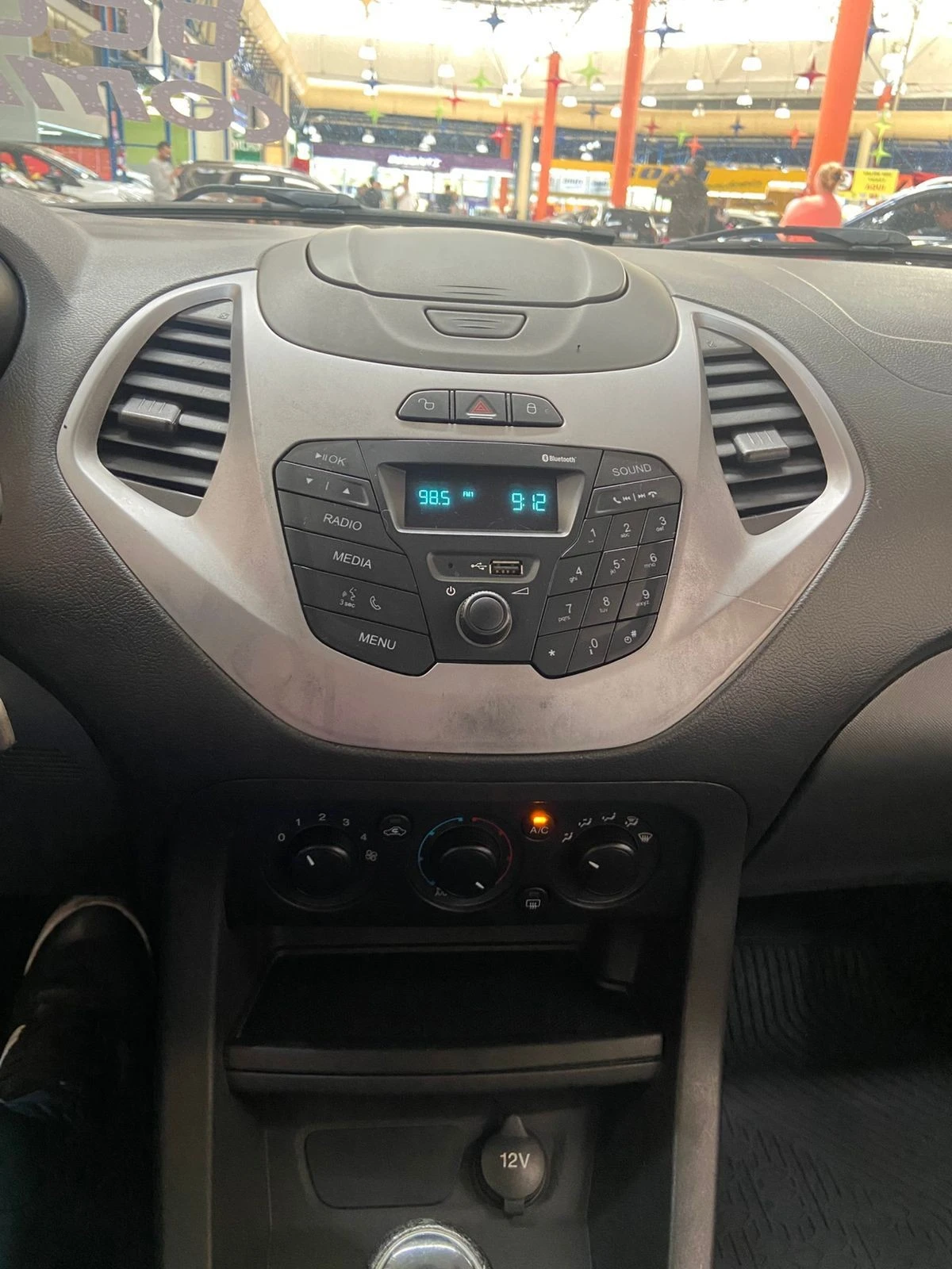 FORD KA