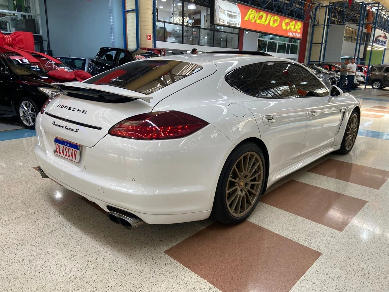 PORSCHE PANAMERA