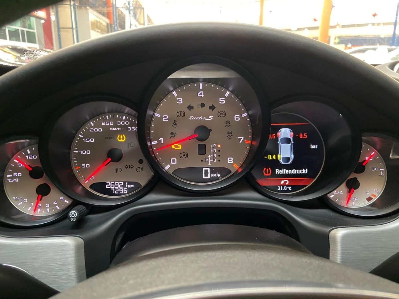 PORSCHE PANAMERA